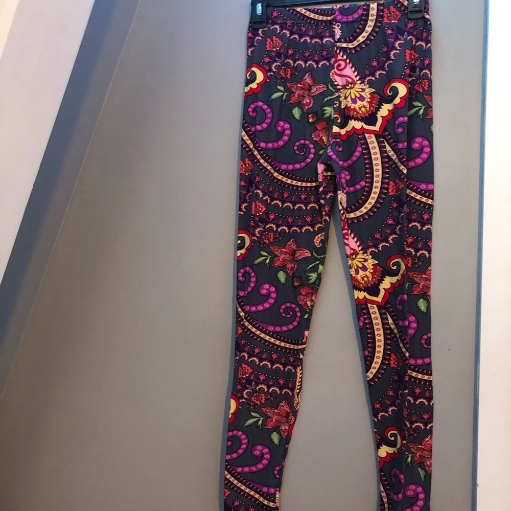 Patterned Leggings